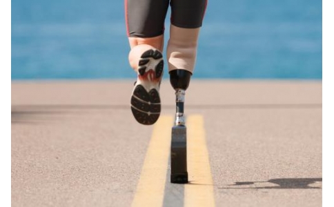 小腿假肢的使用及训练方法